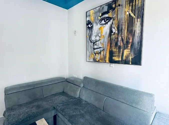 Jz Boutique 2 Apartment